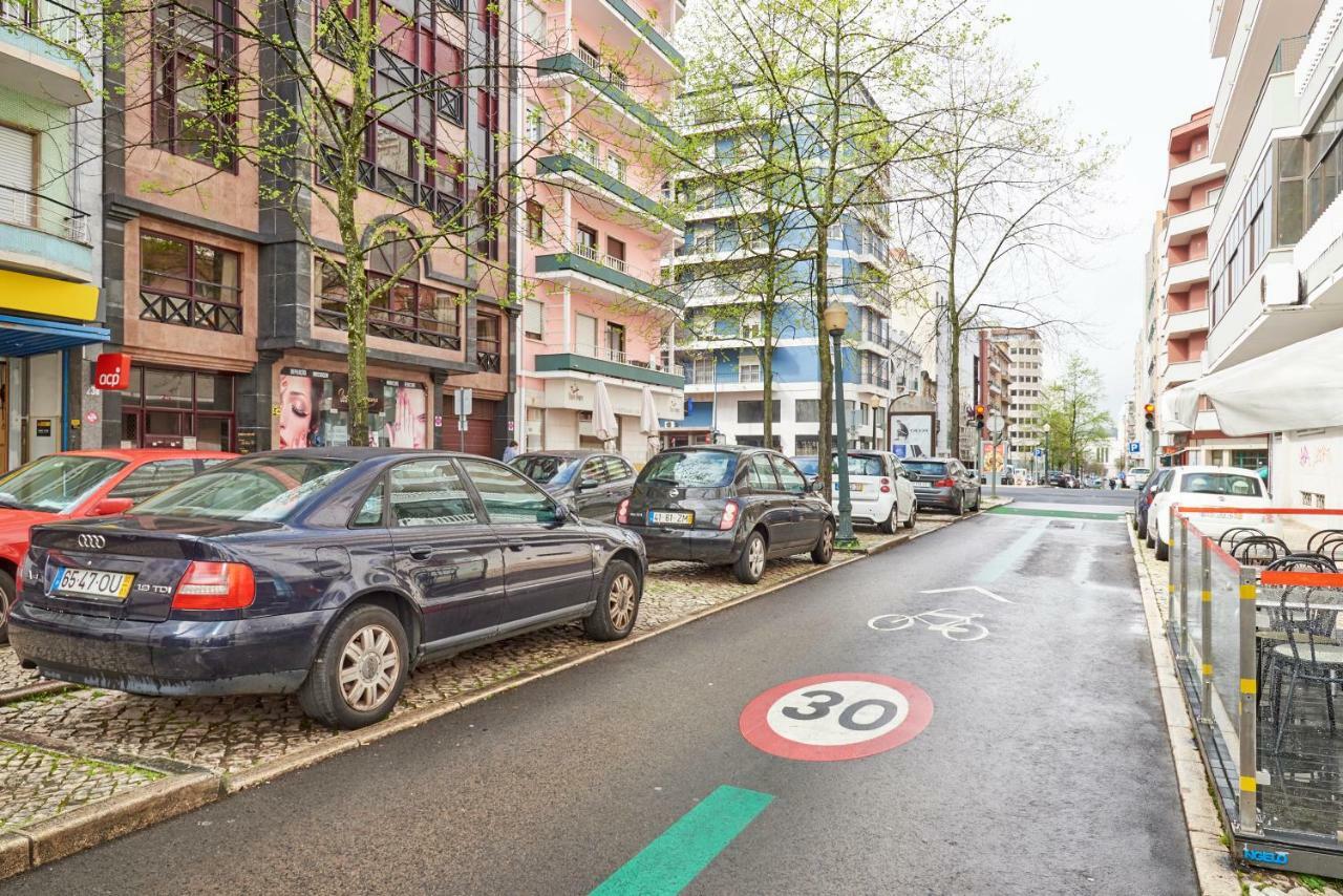 מלון ליסבון Campo Pequeno Avenida מראה חיצוני תמונה